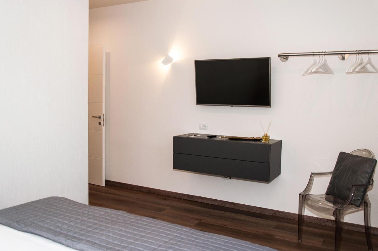 Homy Bnb Empoli Exterior foto