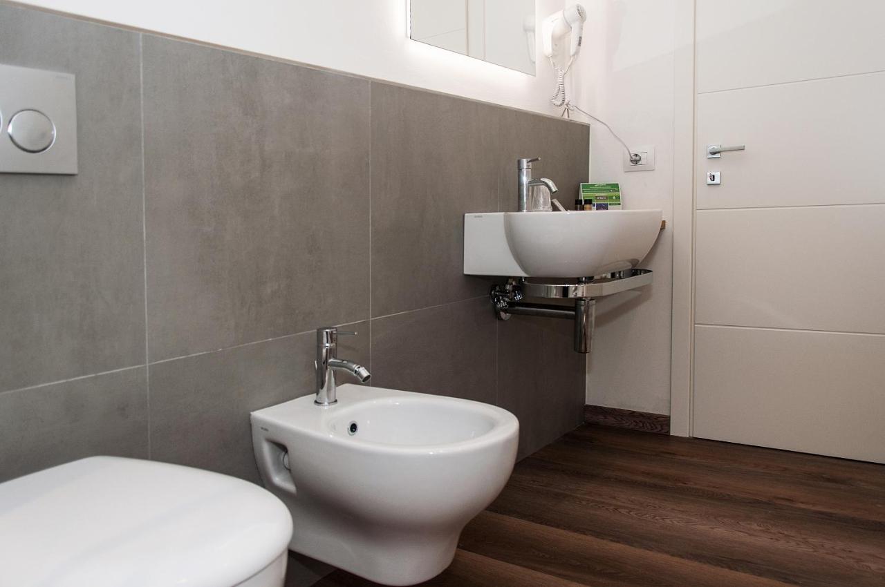 Homy Bnb Empoli Exterior foto