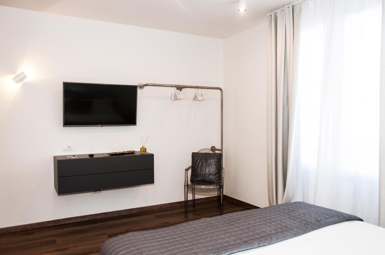 Homy Bnb Empoli Exterior foto
