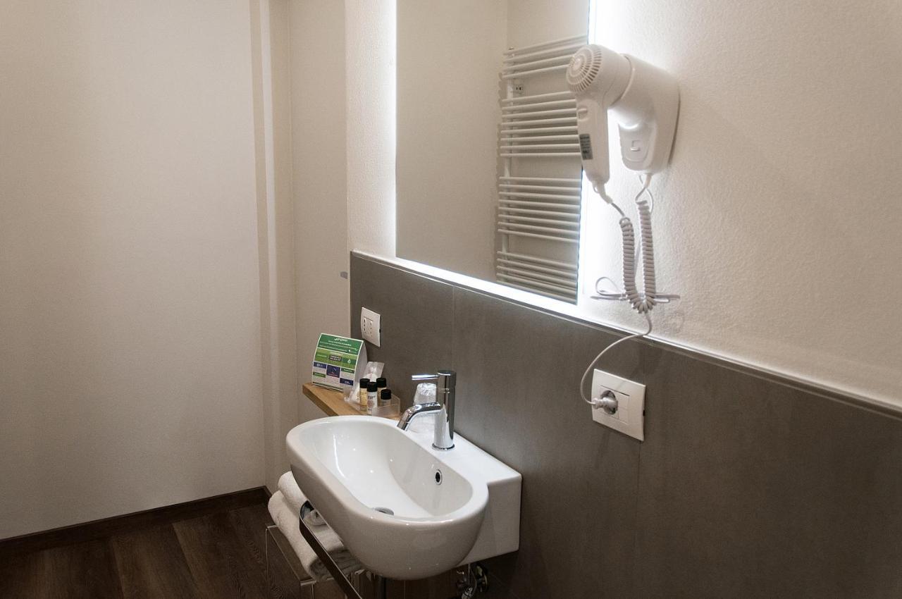 Homy Bnb Empoli Exterior foto